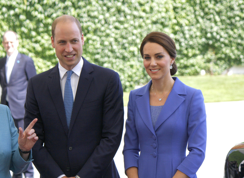 Prince William and Kate, Houston Texas Party Bus